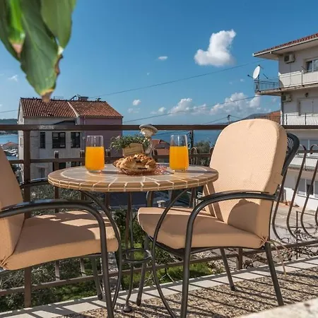 Appartement Domi Trogir