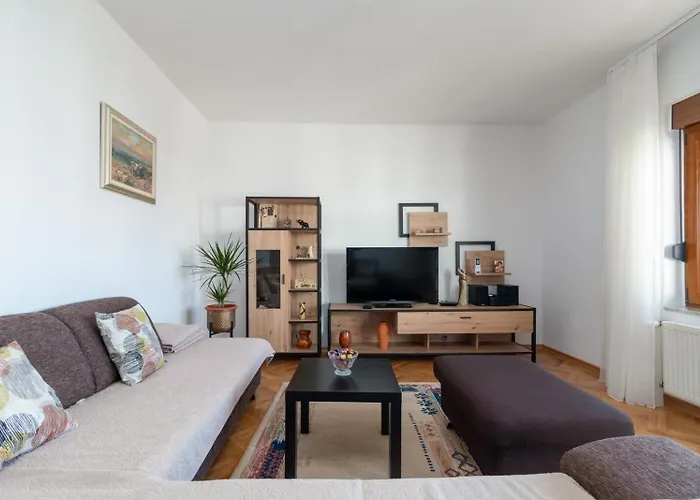 Apartment Domi Trogir